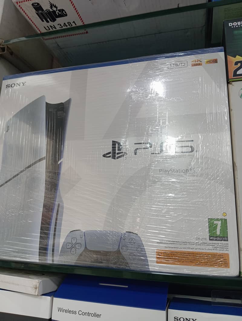 PS5 SLIM 1TB CONSOLE (2116A) 0
