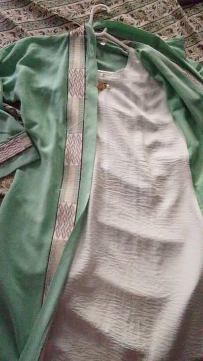 saudia abaya