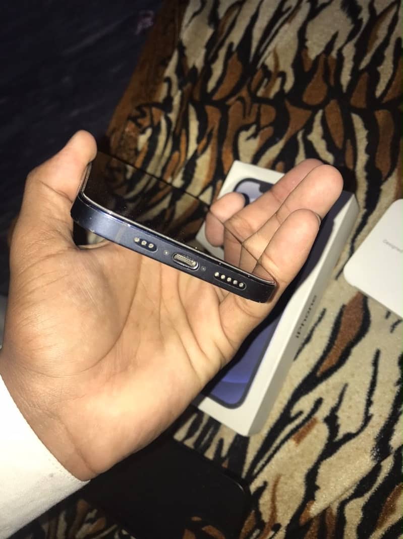 Iphone 12 2