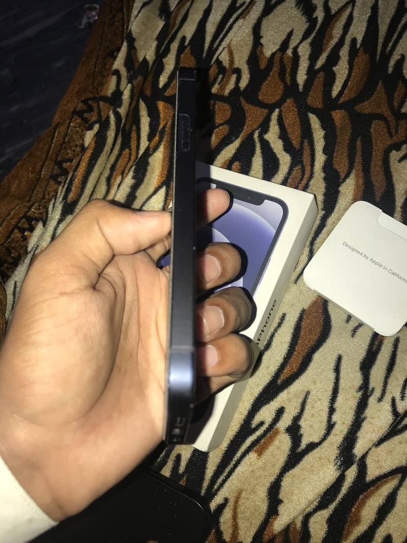 Iphone 12 5
