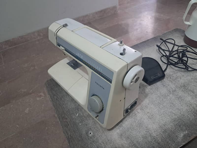 Automatic Sewing machine 1