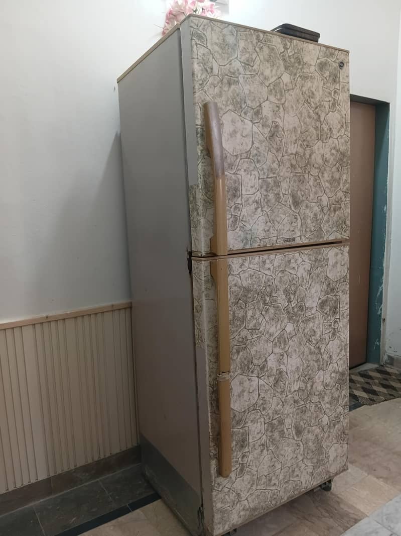 Refrigerator 1