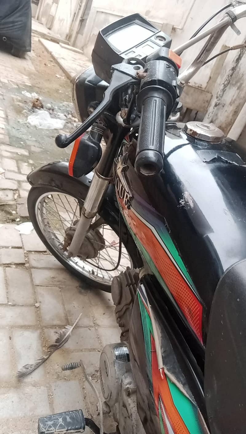 unique ud70 0