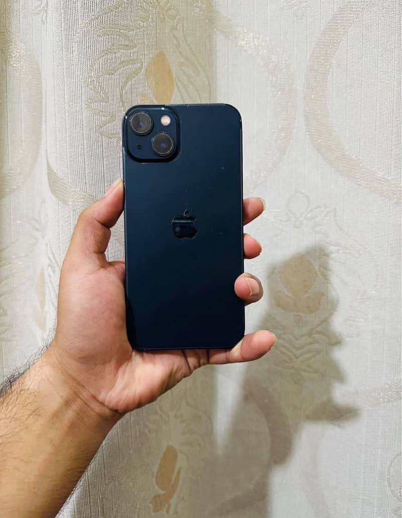 iPhone 13 1