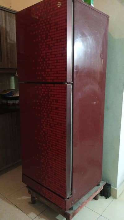 Refrigerator