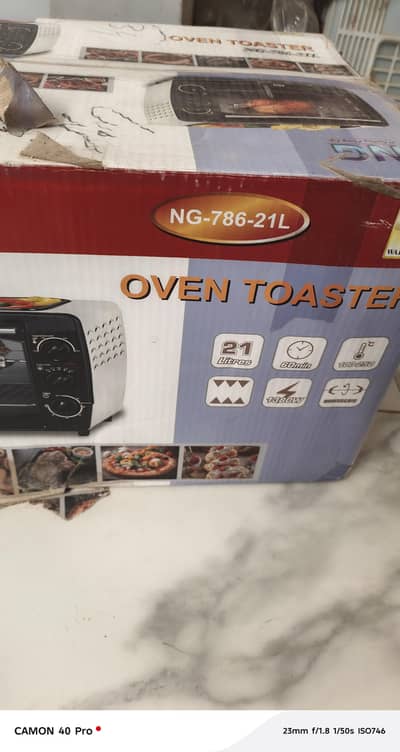 National gOld ka oven plus toaster