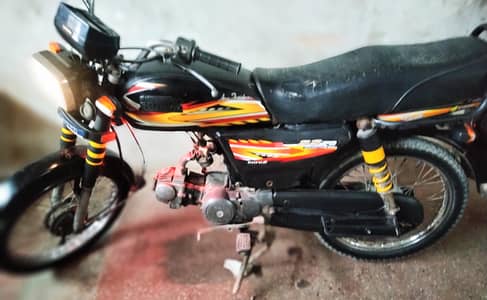 hi speed bike 2005 modle karchi 03188308655 condition vip