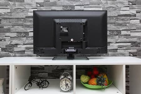 TCL LED 32 inches