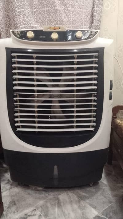 Air cooler plastic body