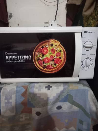 Dawlance microwave oven