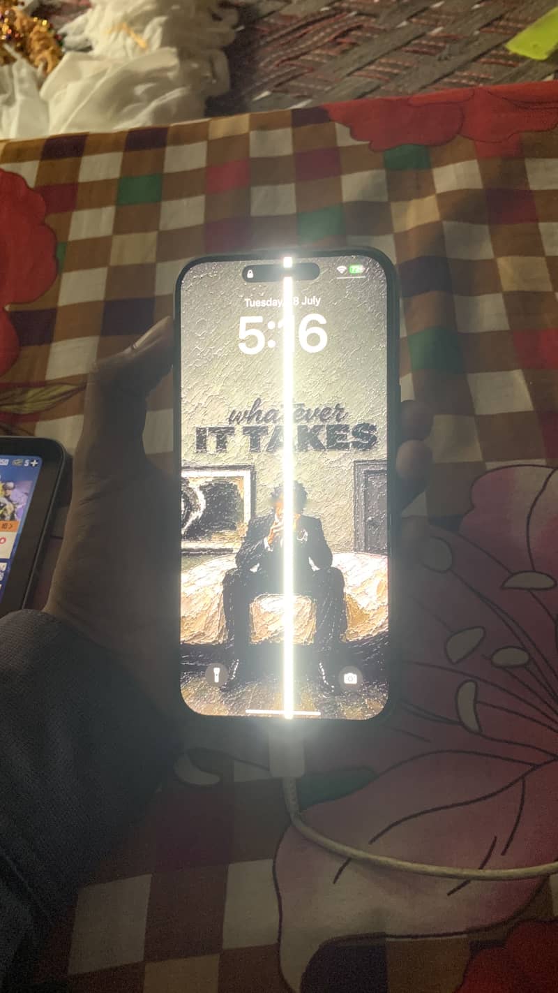 iPhone 16 Pro Max 1