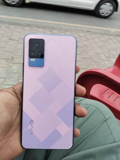 Vivo V21e