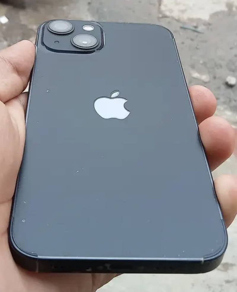 Apple iPhone 13 1