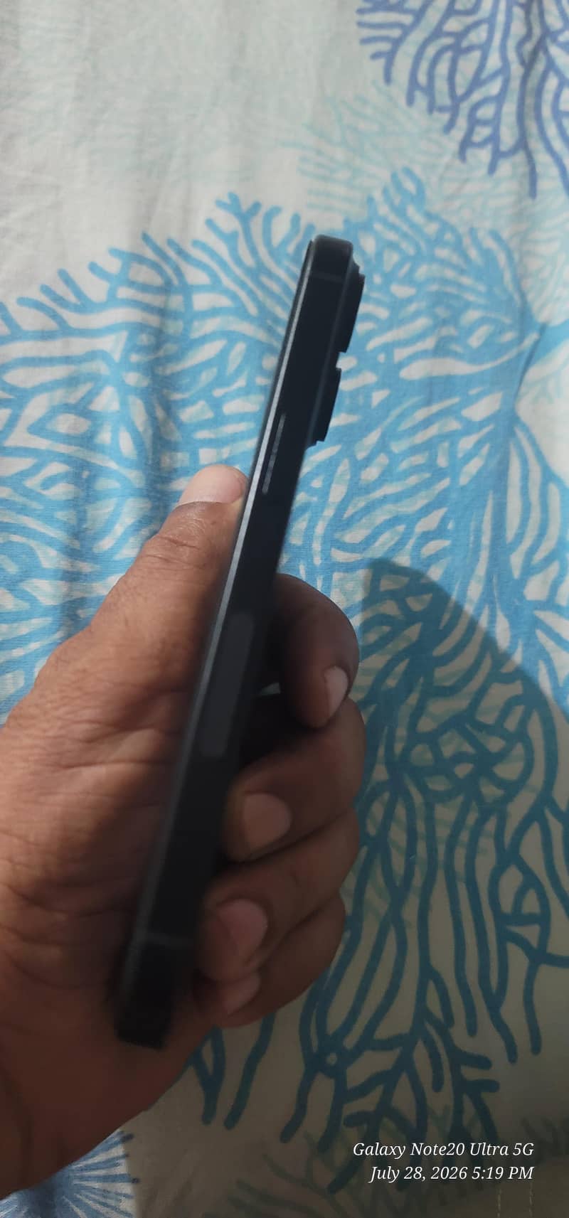 Apple iPhone 15 2