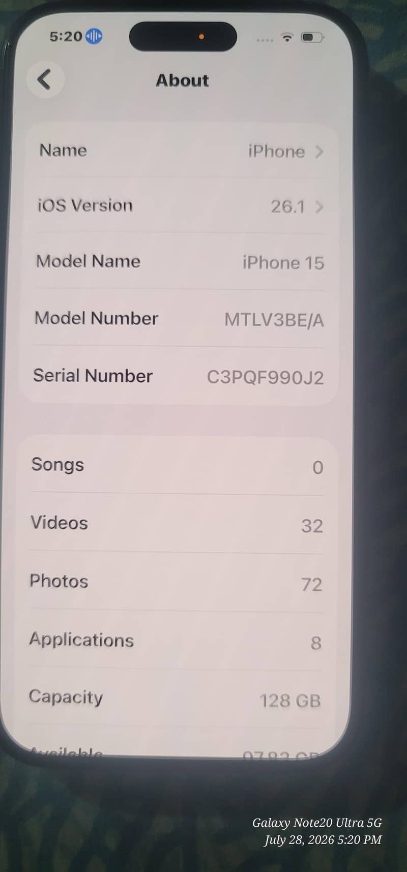 Apple iPhone 15 4