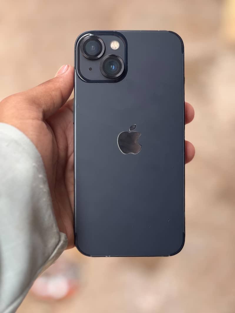 Apple iPhone 13 0