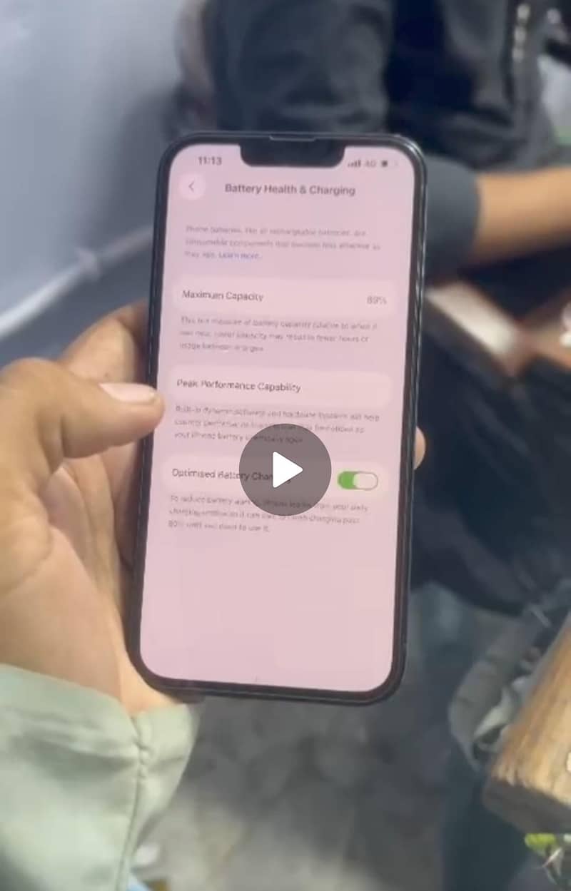 Apple iPhone 13 2