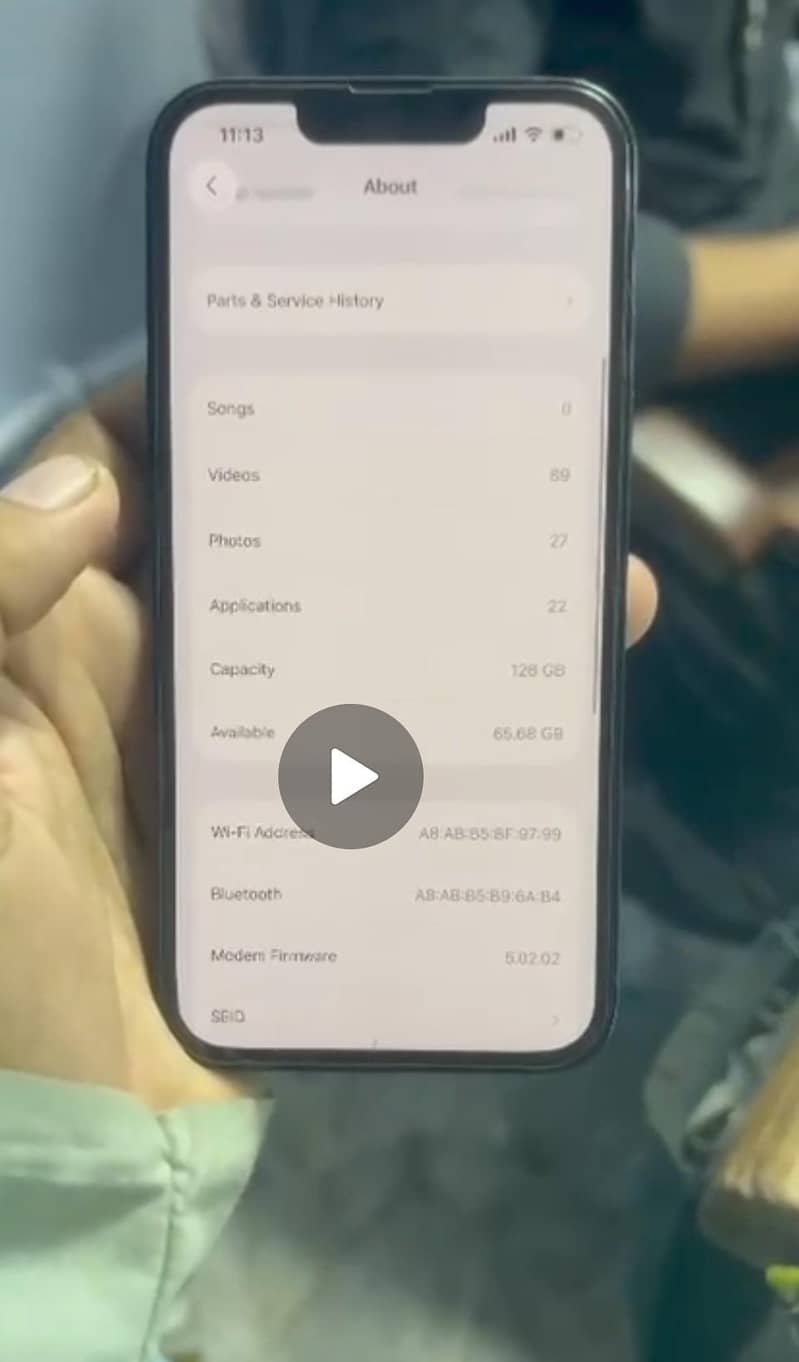 Apple iPhone 13 3