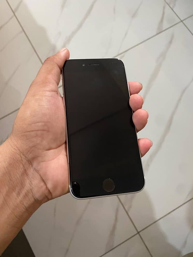Apple iPhone SE 1