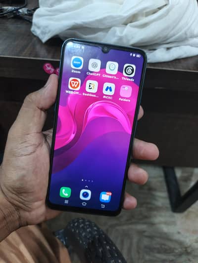 Vivo S1