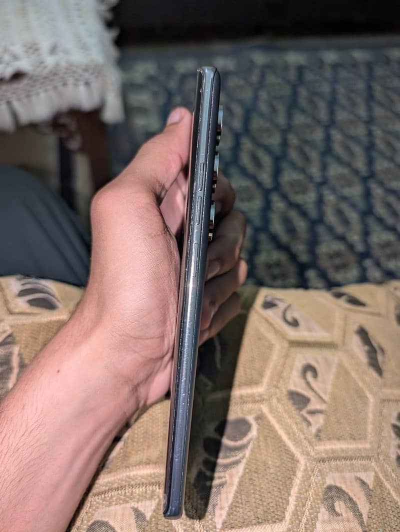 Tecno CAMON 40 Pro 0