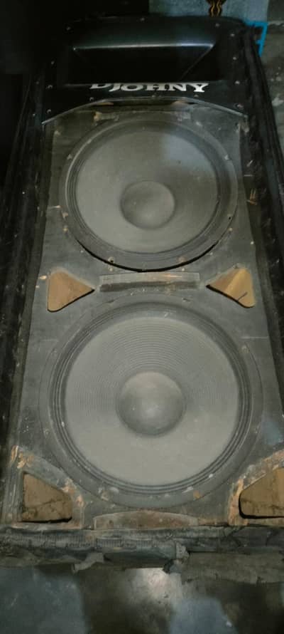 JBL Sp4 speakers 300watt [ URGENT SALE]