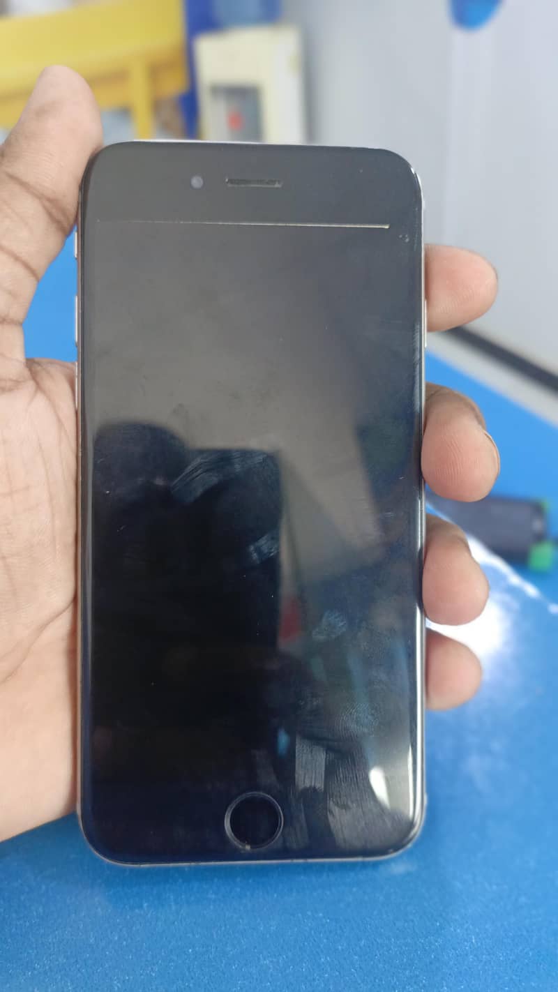 Apple iPhone 6S 5