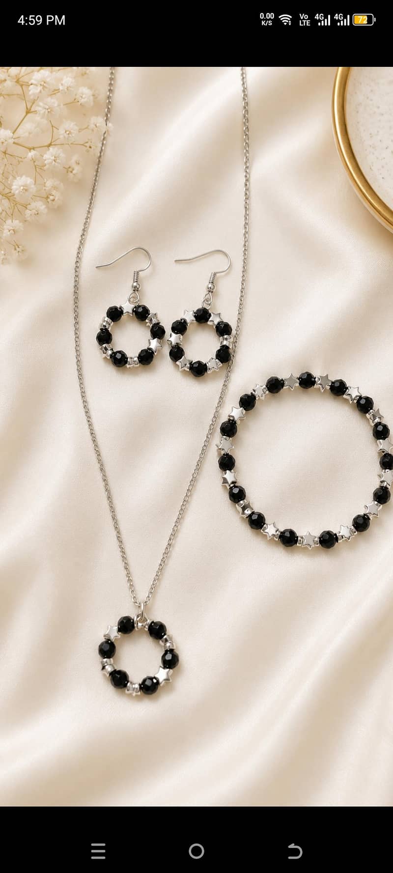 bracelets 11