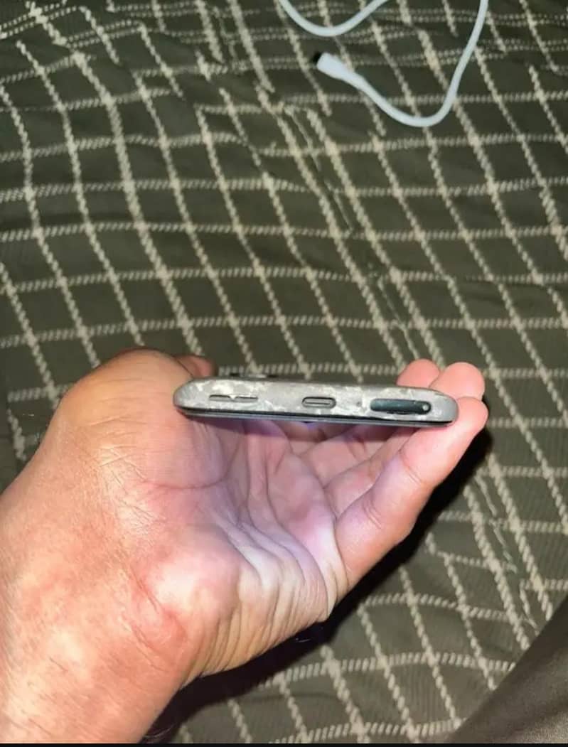 One Plus 9R 4