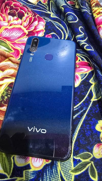 Vivo Y17