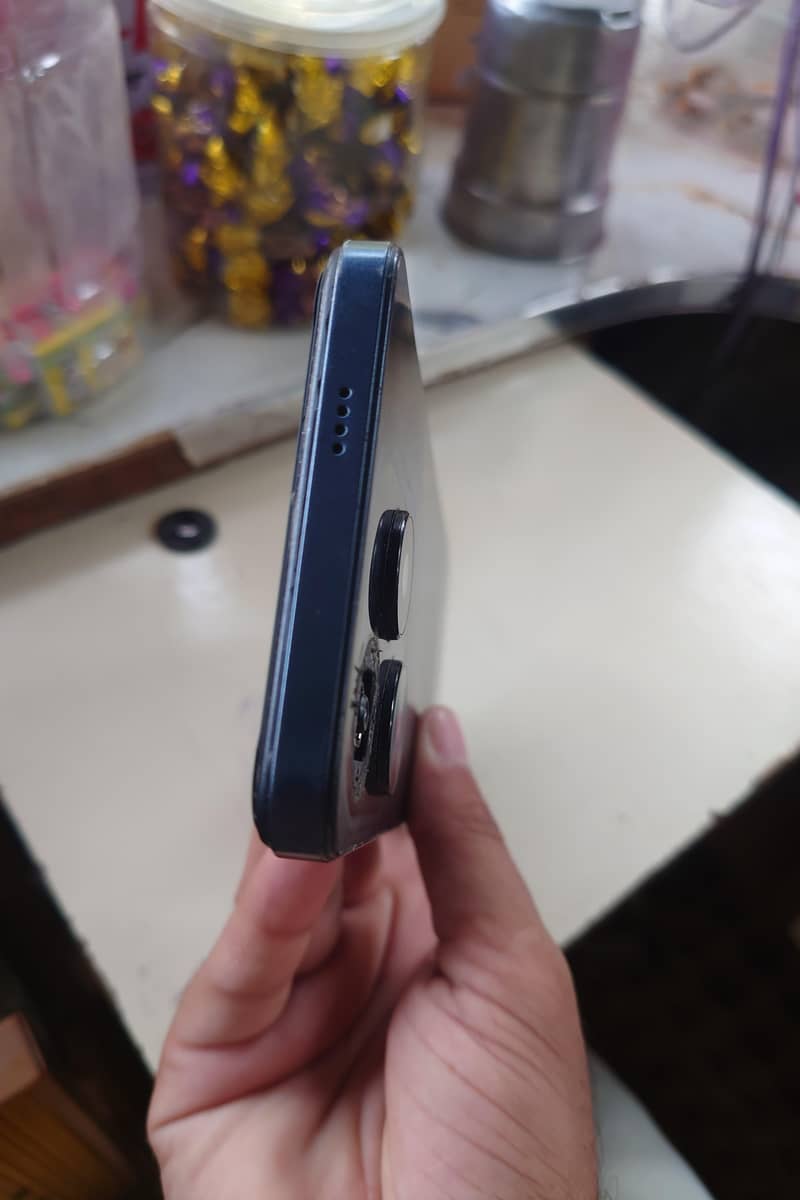 Tecno Spark Go 1