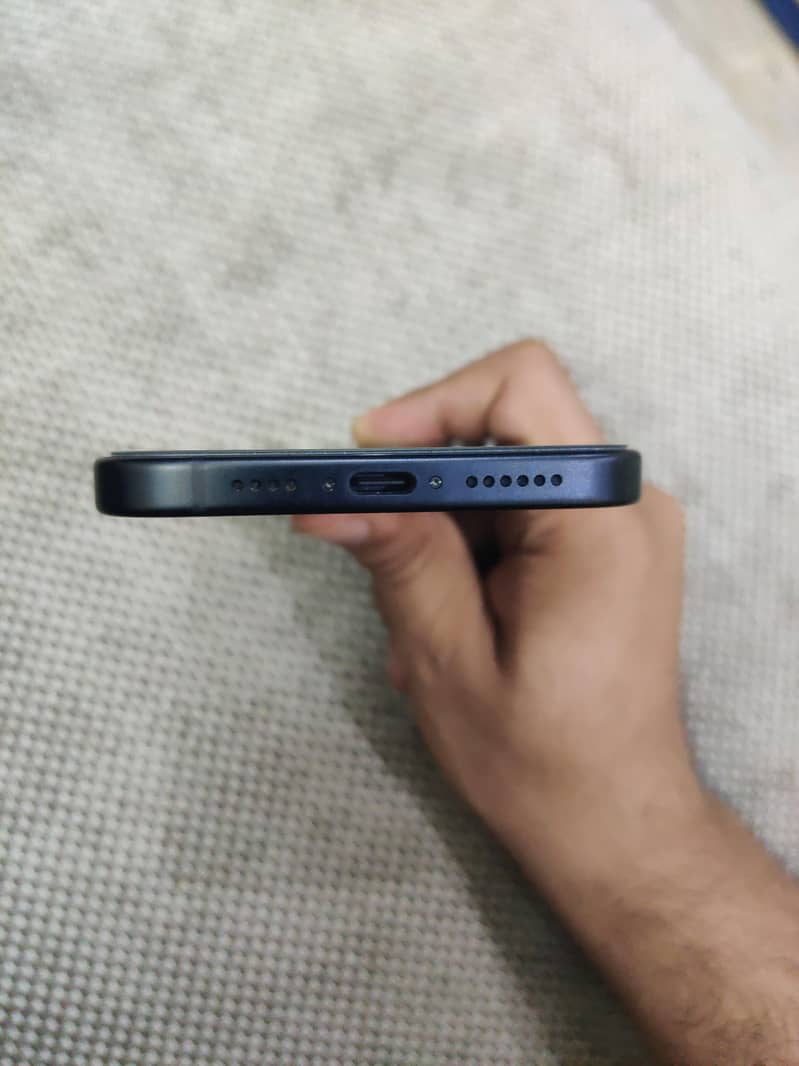 Apple iPhone 15 plus 5