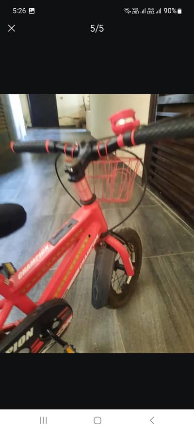champion Cmpani Cycle  In Red Caler   For 4 To 6  Years Old Kids