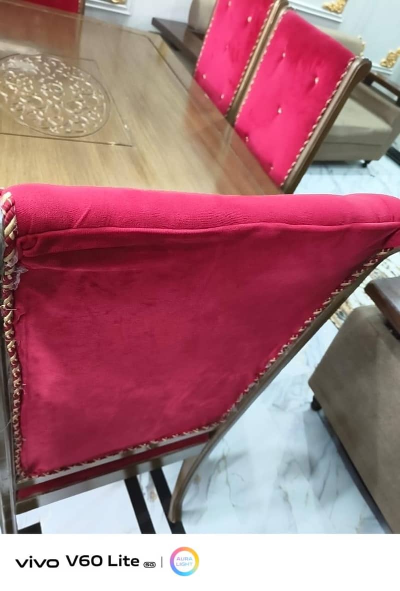 Dining table full set in good condition 7