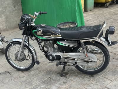 125 HONDA 2013 model ALL GENUINE