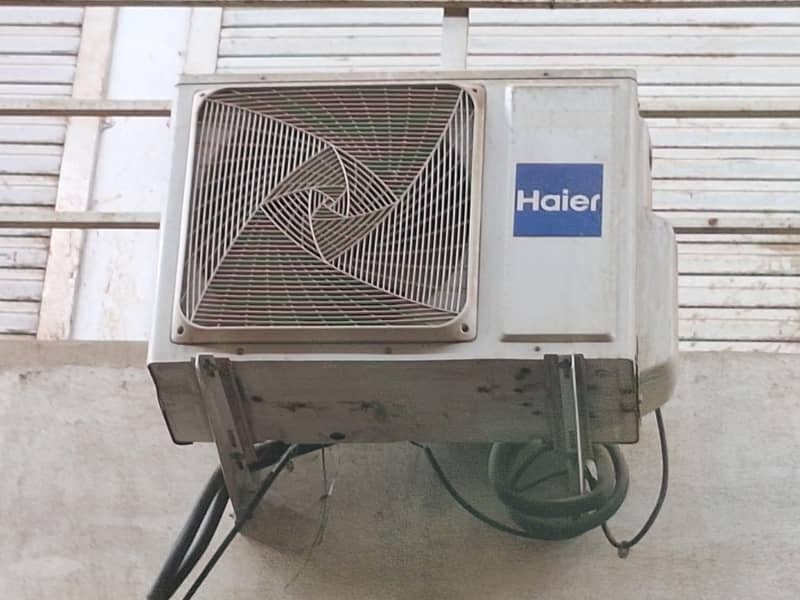 Haier inverter Split AC 2