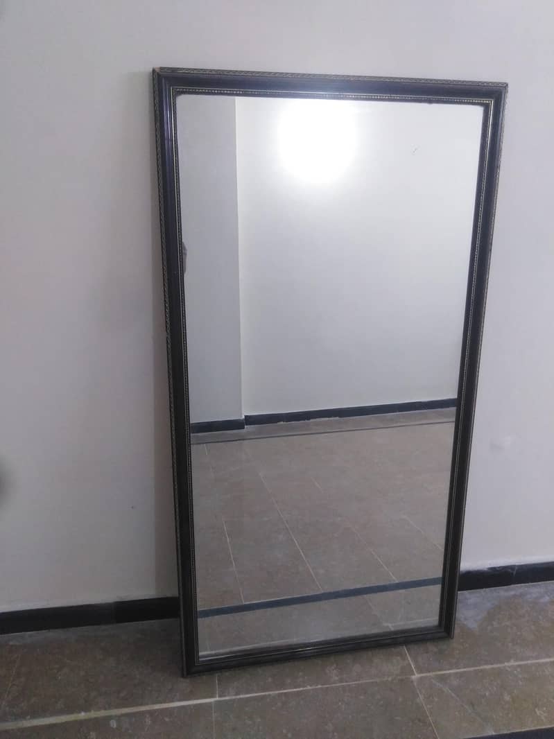 miror 1