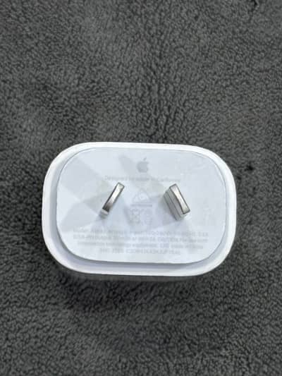 Apple 20w 100% original australian pin adopter