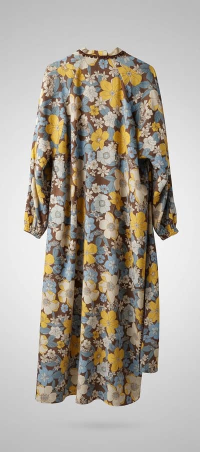 Brand New Designer Floral Abaya with Bell Sleeves & Lace Detail