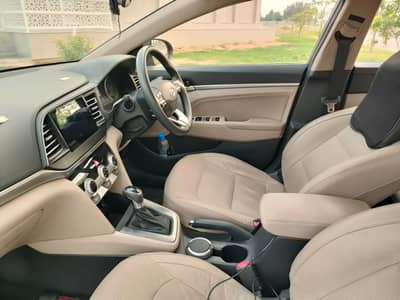 Hyundai Elantra 2022 GL