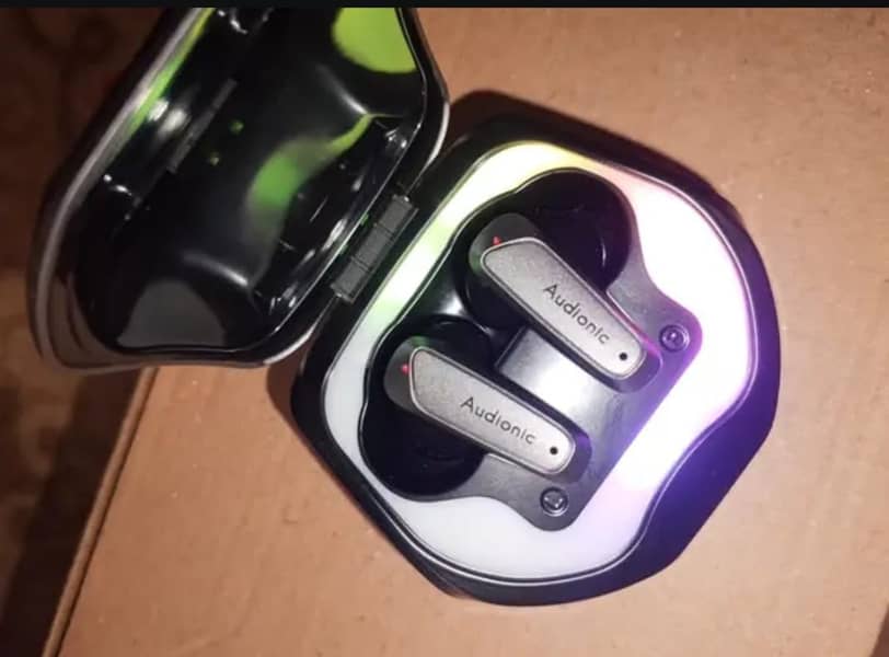 Audionic Battlebuds pro 1