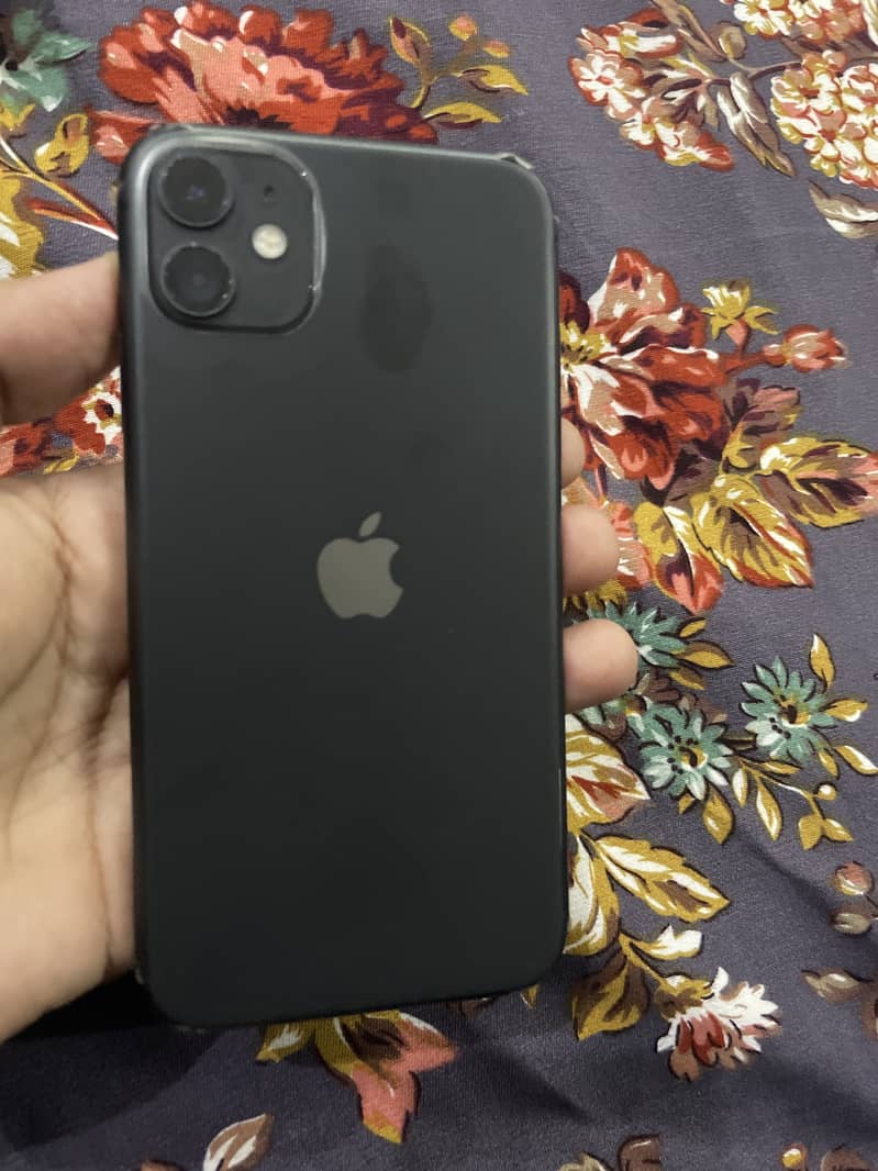 Apple iPhone 11 3