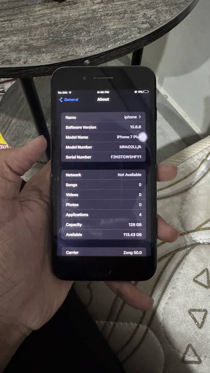 Apple iPhone 7 Plus 2