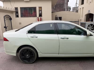 Honda Accord 2003