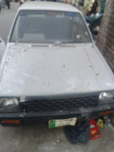 Nissan Sunny 1988
