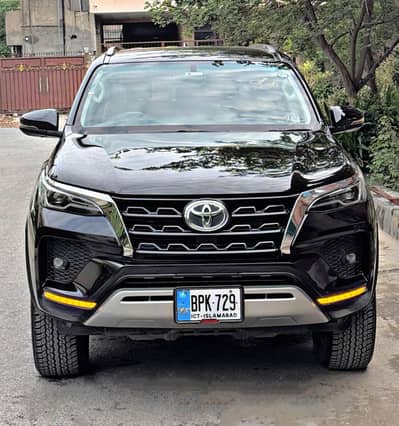 Toyota Fortuner 2.8 Sigma 2023 Model