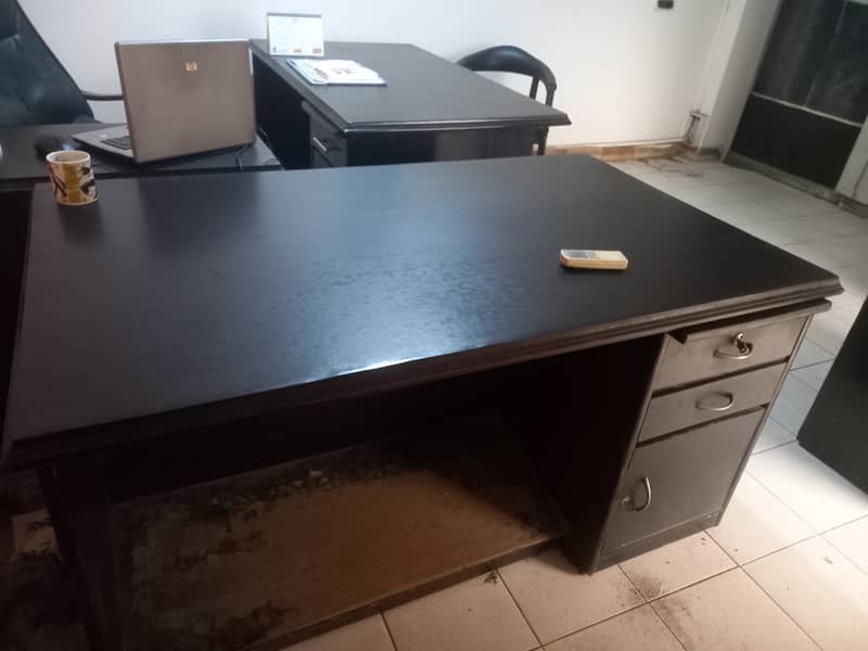 Office Executive Table with Side computer Table 3