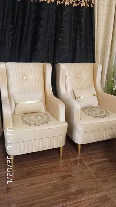 Luxury sofa set 5 seater