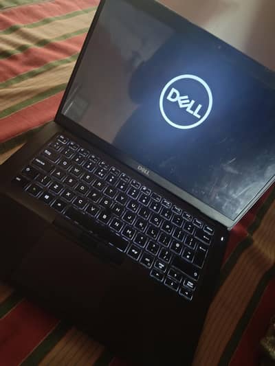 Dell latitude 5400 / Core i5 8th Gen / 8GB RAM /512 GB SSD