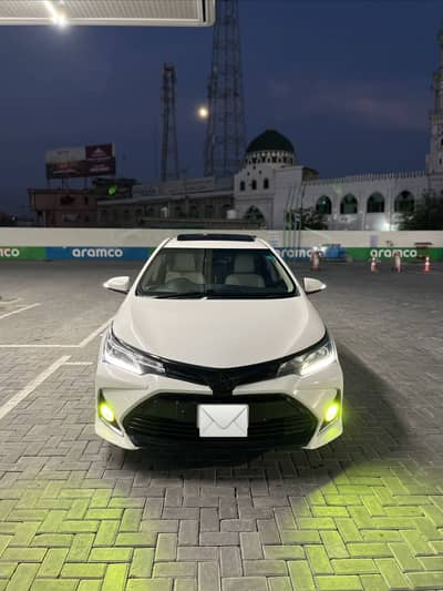 Toyota Altis Grande 2015